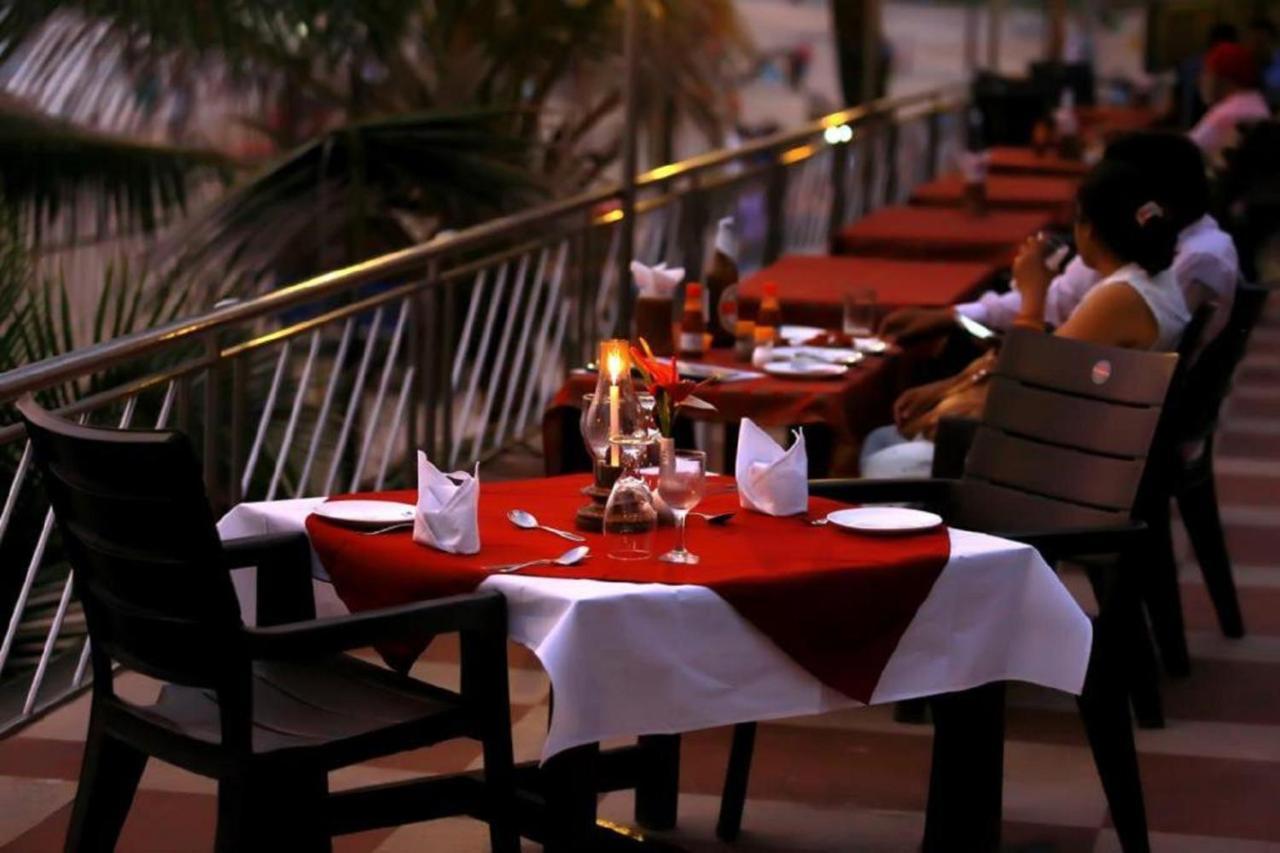 Seaface Beach Resort Kovalam Luaran gambar