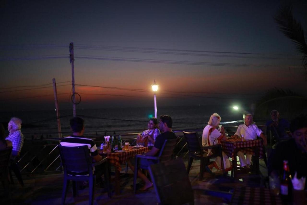 Seaface Beach Resort Kovalam Luaran gambar