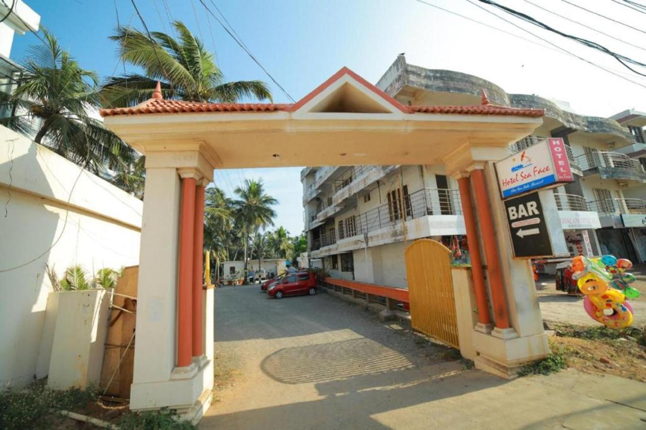 Seaface Beach Resort Kovalam Luaran gambar
